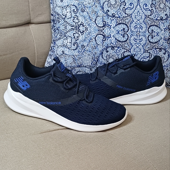 New Balance District Run V1 running shoes eclipse NWOT - Picture 4 of 8